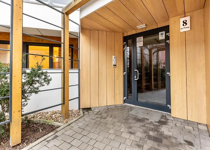 10w Free Private Parking