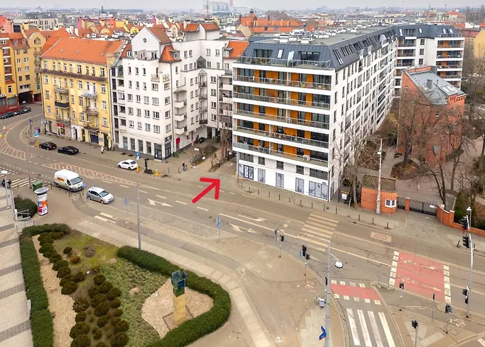 10w Free Private Parking