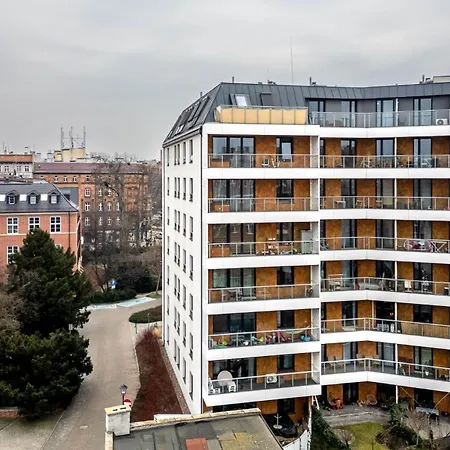 10w Ostrow Tumski Free Private Parking Apartment