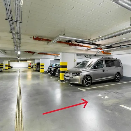 10w Ostrow Tumski Free Private Parking Wroclaw