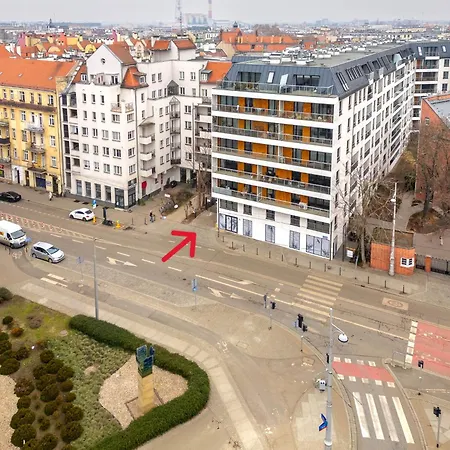 10w Ostrow Tumski Free Private Parking