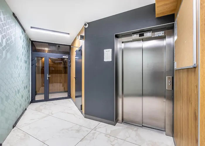 10w Free Private Parking Wrocław